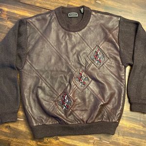 Saxony men’s genuine leather sweater size medium. Great condition! Very unique.